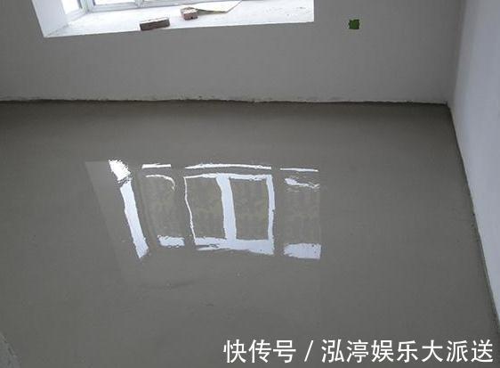 地面|越来越多人家里不铺瓷砖了,年轻人都流行这样设计,好看又省钱