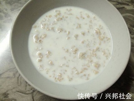 体重|嫌自己肉多,又管不住嘴将“它”当早餐,排毒减脂,体重嗖嗖降