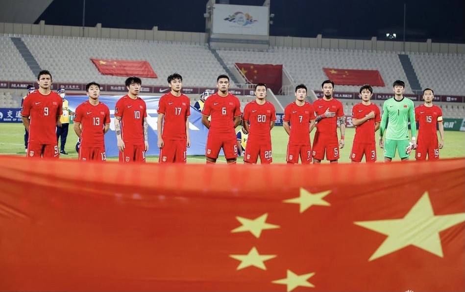 國內(nèi)球員|國足根上不行 土壤不行 摘幾朵漂亮的花過來也救不了