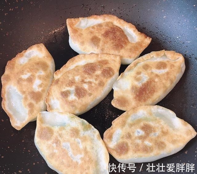 营养健康|鲜美可口的韭菜盒子,制作简单,营养健康!