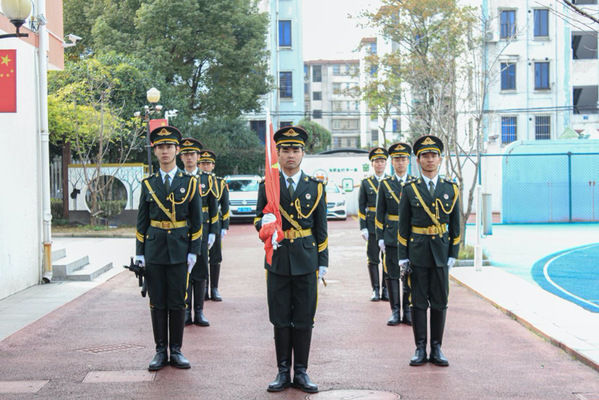 国歌声|这支国旗护卫队，走遍湖城中小学升旗展风采