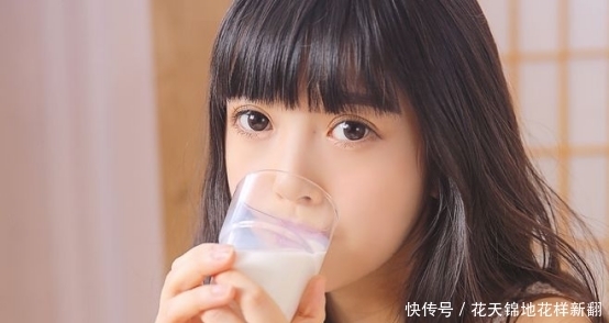 忠告各位女性:想要皮肤年轻,多吃这“3物”,比吃红枣“强”