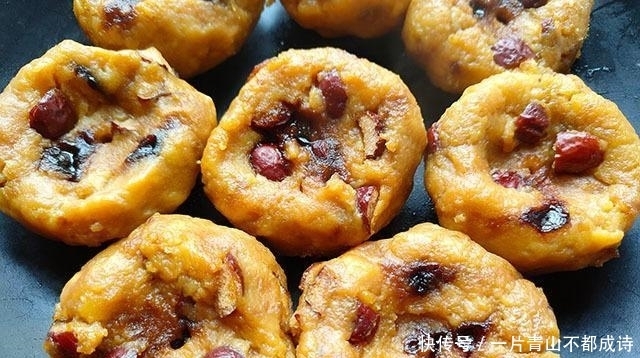 3月,吃包子不如吃它,拌好上锅,8分钟蒸好,无需发酵,香甜蓬松