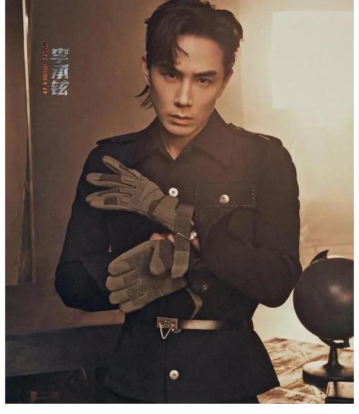 《我们的滚烫人生》官宣定档，《披荆斩棘的哥哥》三大队长再聚首