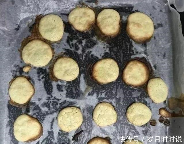 网友晒烘焙失败案例,保准谁看谁笑