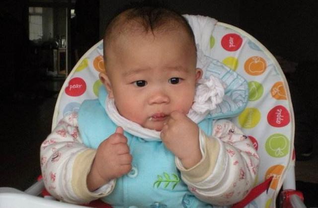 脾胃|“积食”频频找上孩子儿科医生直言忠告远离3物,多喝1水!