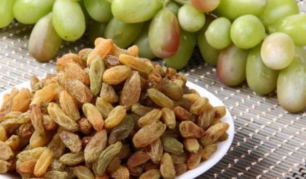 大姨妈到来的时候，女性多吃四种食物，排出污血，便秘也没有了