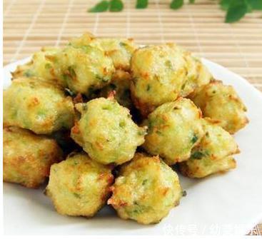  萝卜素丸子，简单好吃，家里人都喜欢，挑食的你也不会说不好吃