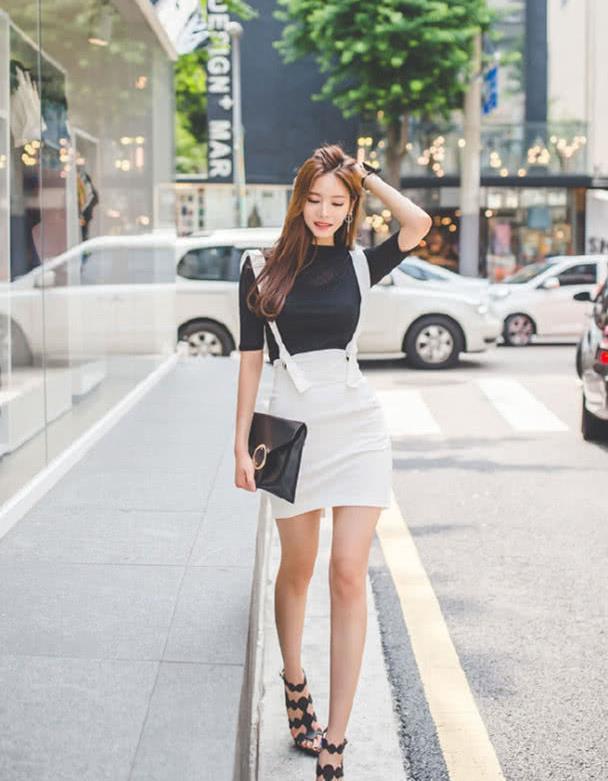 打扮|一身白色系打扮的小姐姐,长发飘飘,充满十足的既视感