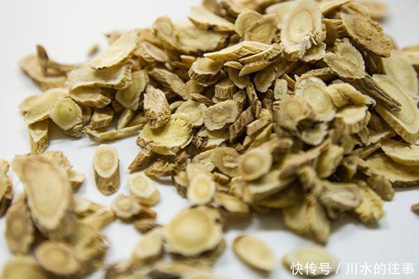 不只补气,黄芪还有4大好处,但怎么喝更有效,还防上火告诉你