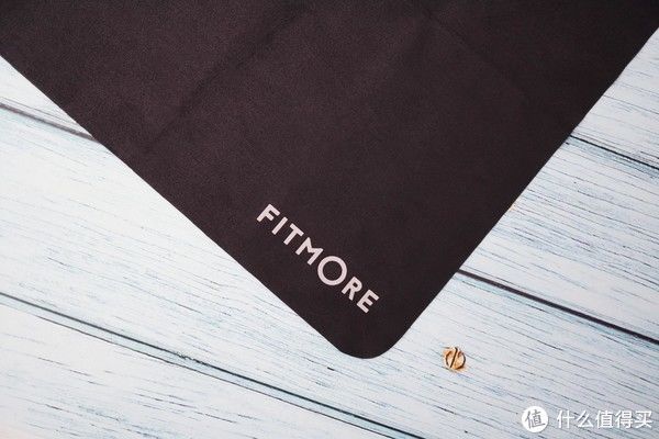 镜面|跑步装备周边 篇五十四:太极、冥想、燃脂、增肌、情侣合练、亲子互动...Fitmore智能健身镜深度测评