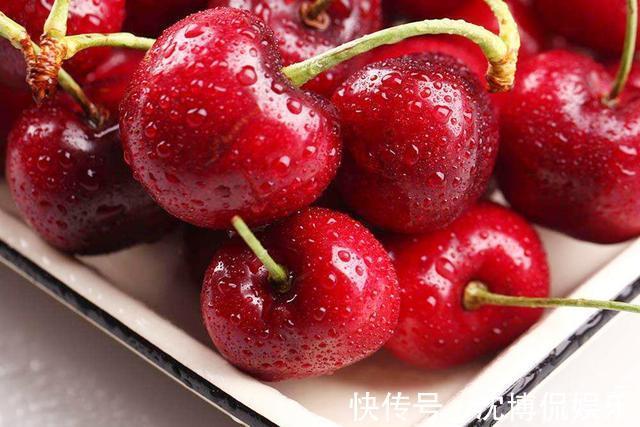 我妈|“姥姥,我想吃樱桃”,面对60一斤的樱桃姥姥的做法,被众人点赞