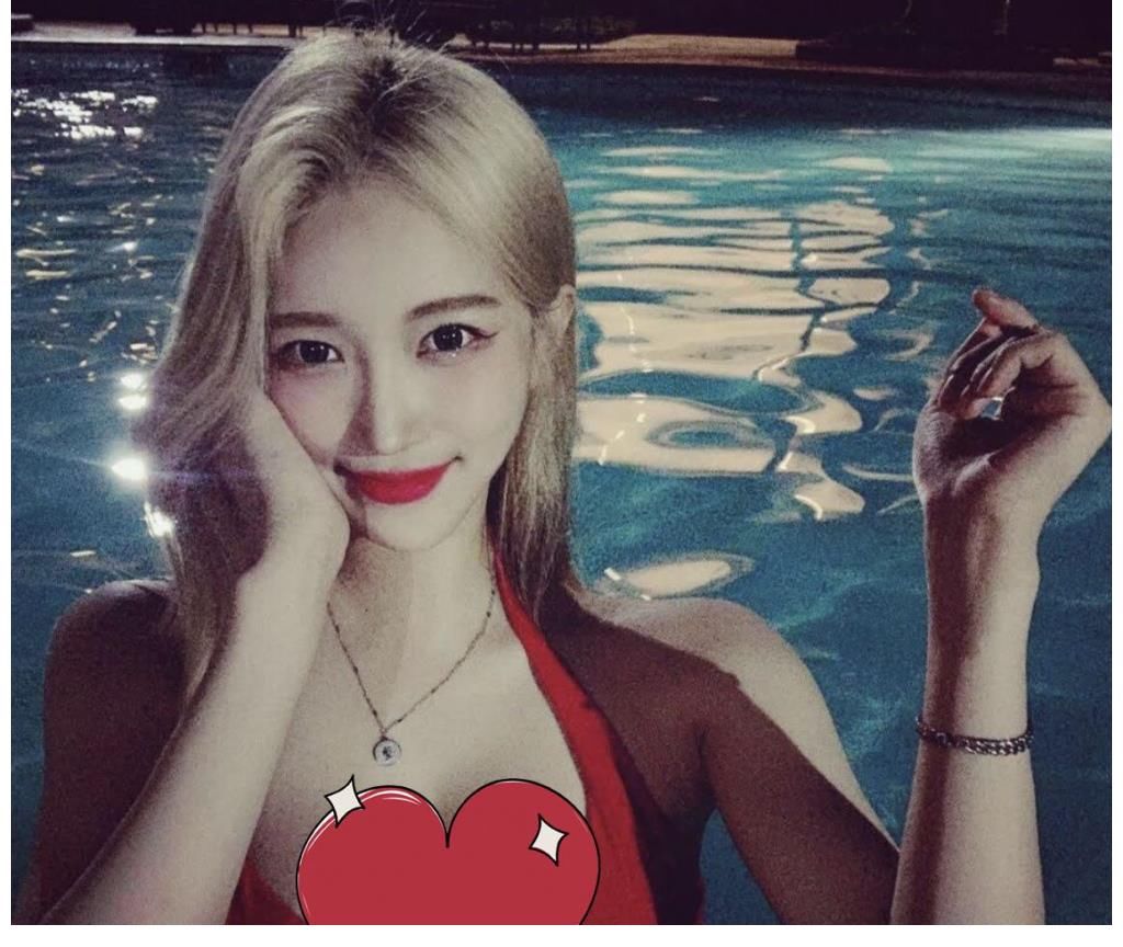 网络主播|前「Produce 48」参赛者摇身一变成为网络主播