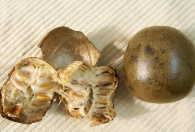 梨膏|秋梨膏别去超市买,学会古法熬制,不放一滴水,孩子吃润燥更润肺