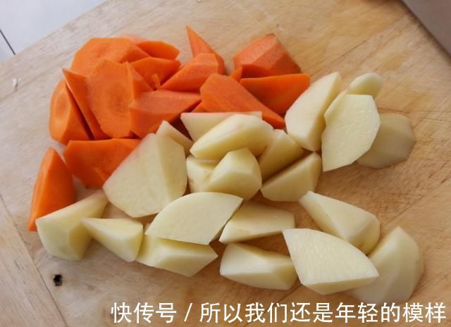 炸土豆|这才是土豆最过瘾的吃法,鲜香美味一口一个真好吃,做法还简单