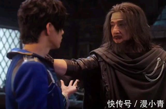 cospl《斗罗大陆》游戏宣传片,成龙饰演的唐昊,演出了精髓
