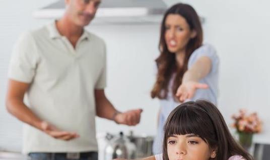 妈妈|3种“负能量”父亲容易毁了孩子,妈妈再优秀,孩子也难有出息