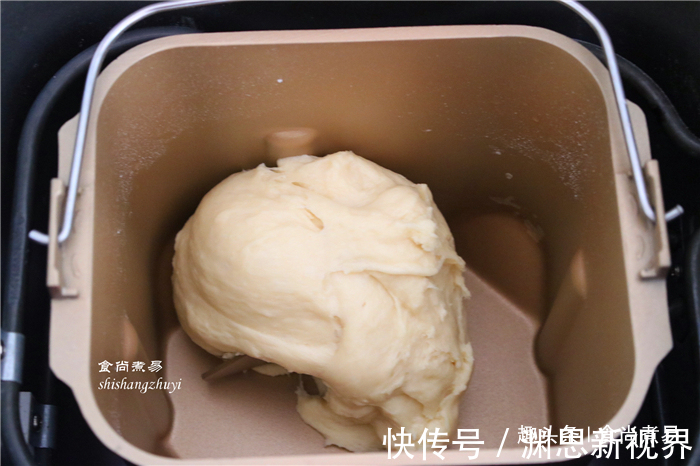 微波炉|此款面包要收好,简单卷一卷,层次分明,香软可口,在家做方便