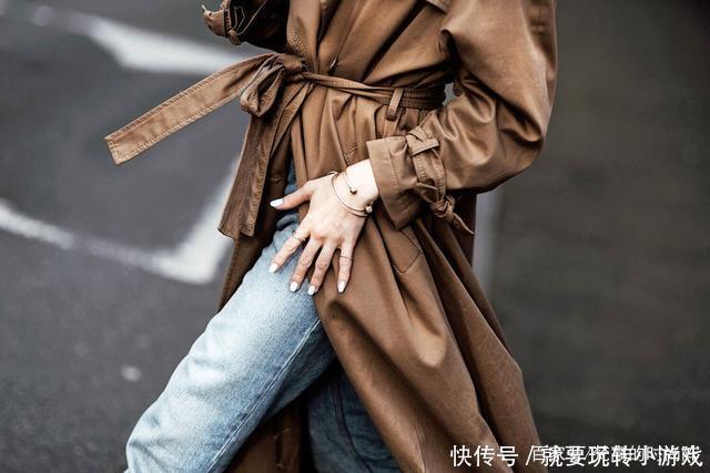 “烂大街”的卡其色,你必须这么搭才最显高级!聪明的你快记住嗷