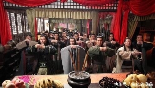 单雄信为什么想要杀了徐茂公？看看徐茂公都做了什么，确实不地道