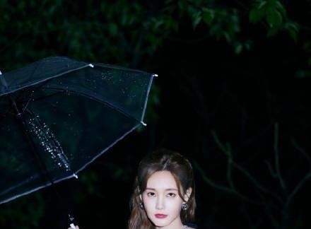 射雕英雄传 《快乐大本营》李一桐:姐会凭本事让你们闭嘴!