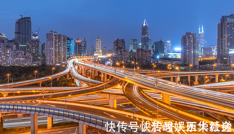 公摊|10年后，“楼梯房”和“电梯房”哪个更值钱，新规下，终于清楚了