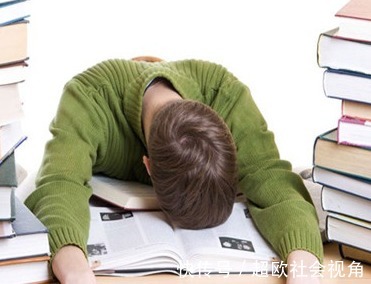 症状|身体有这6个症状,说明肝脏早已“烂透”,尽早戒酒