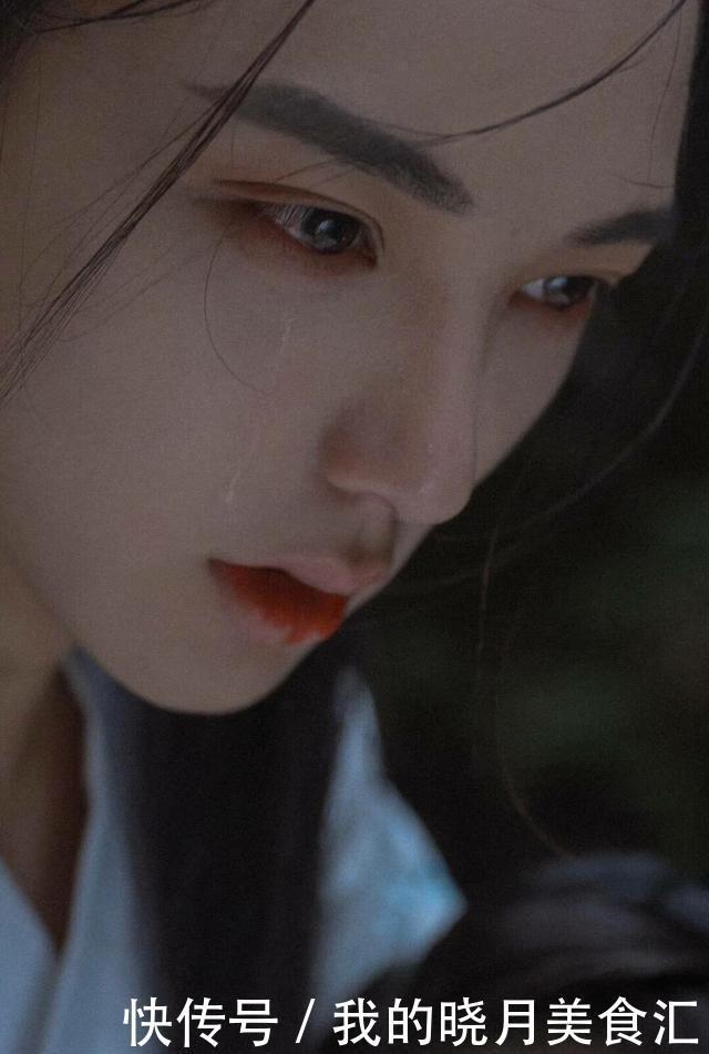 晏几道用他的多情,留下那些精美绝伦的小令,和那些梦幻般的世界