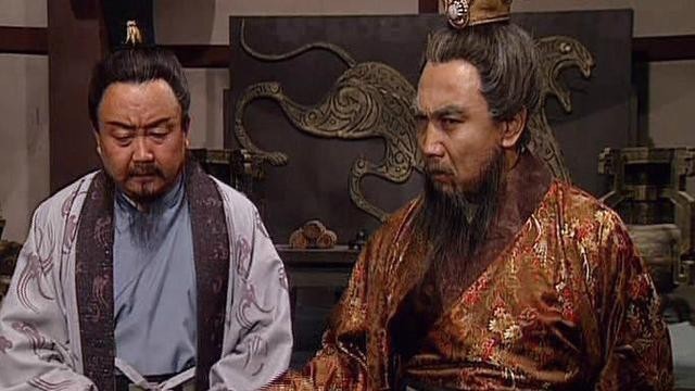 劝张绣|他一出场,我就知道他必胜,在我心中他的智谋比孔明还灵验