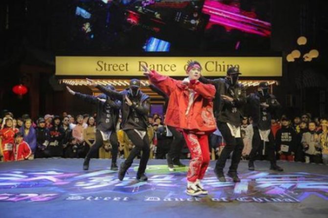 晨光曲|舞蹈综艺荧屏battle，20年间不断破题