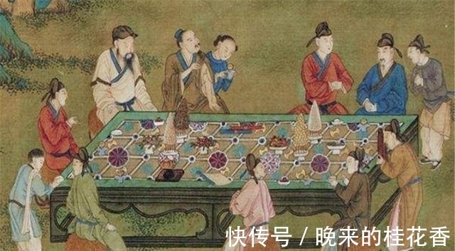 下联|上联：“一日为日，二日为昌，三日为晶”，下联却成为经典的佳对