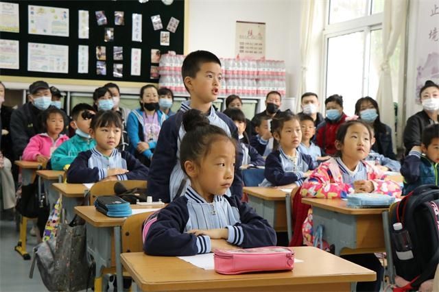 铁东区健康小学|铁东区健康小学家长开放日活动