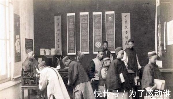 范进中举!范进中举后为何会发疯?把他的官职放到今天,你可能比他还疯狂