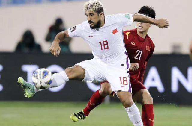 金元|国足不敌越南!粤媒撰文痛批:被打得体无完肤,表现宛如一潭死水