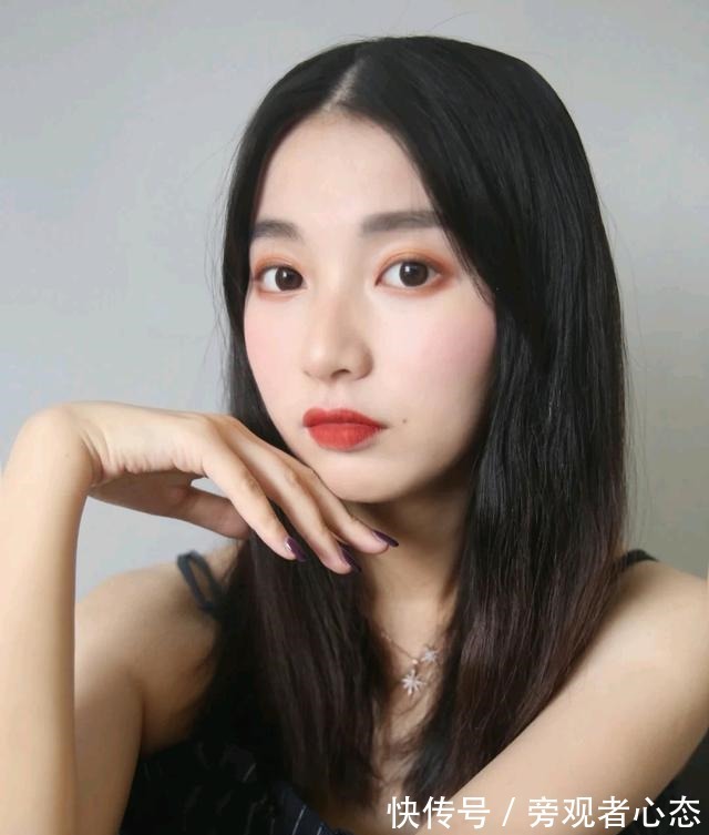 香水|女孩子香水别乱喷,谨记这4点,香味更持久!