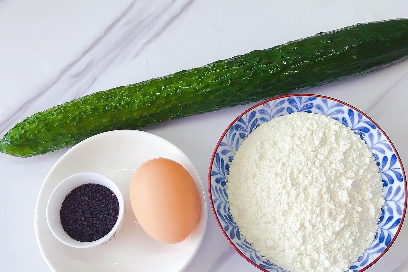 早餐|夏天再热也要吃早餐，手不沾面，筷子一搅，10分钟搞定全家人早餐