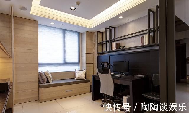 装修|新房装修太漂亮了,玄关吊顶竟然是镜面的设计不禁让人眼前一亮