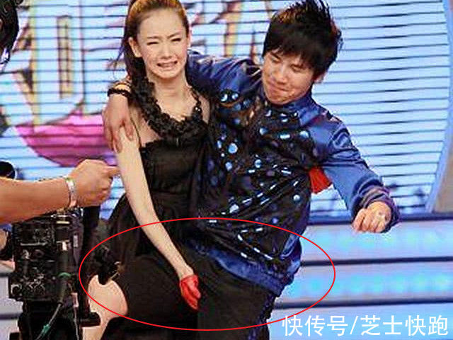 “人间清醒”大张伟:疯狂造梗带偏王一博,但金句频出当众反焦虑