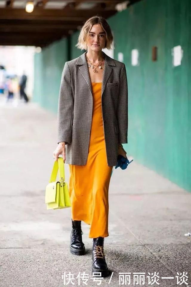 马丁靴的30个穿搭示范,可甜可盐,时髦炸了!