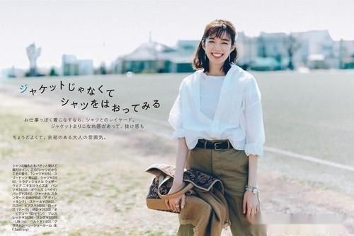 腕表|经典白衬衫搭配腕表，彰显出精致与品位，高级感十足