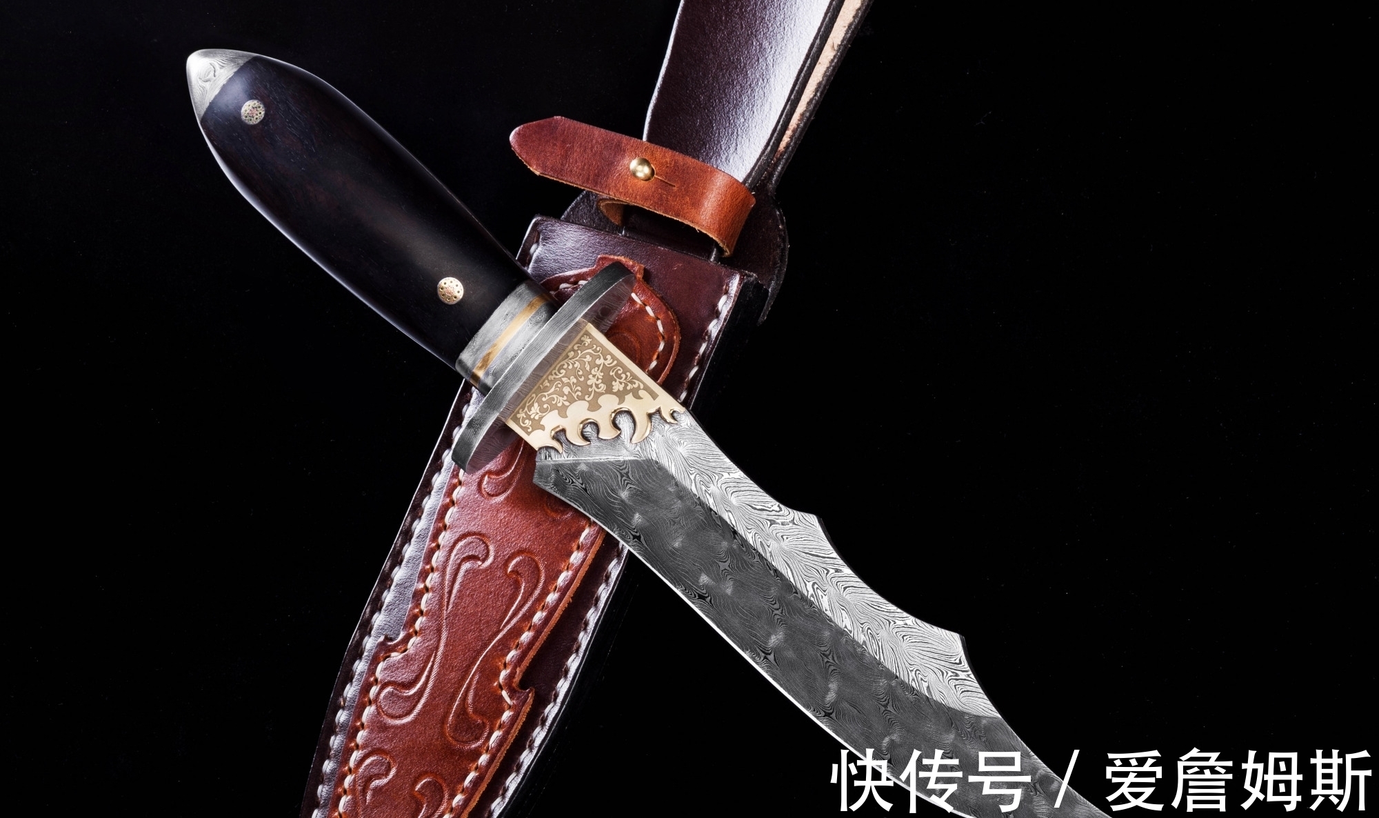 刀匠$国内刀匠打造的龙鳞宝刀,刀身如鳞片熠熠生辉