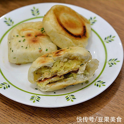 学会在家做南瓜虾皮包子两吃，再也不用出门买了