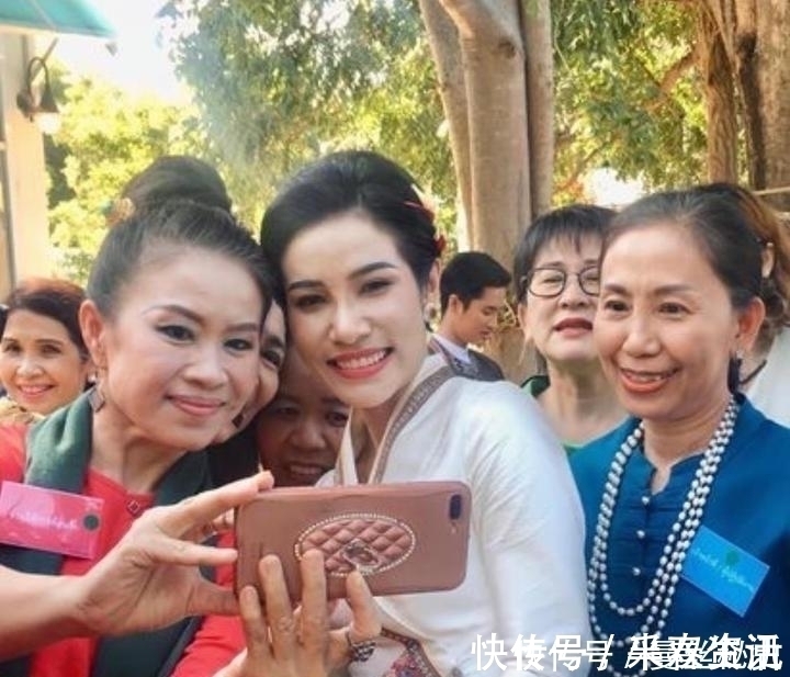 诗尼娜#泰王后苏提达为何不受人们待见,却喜欢曾被贬的西米拉和诗贵妃?