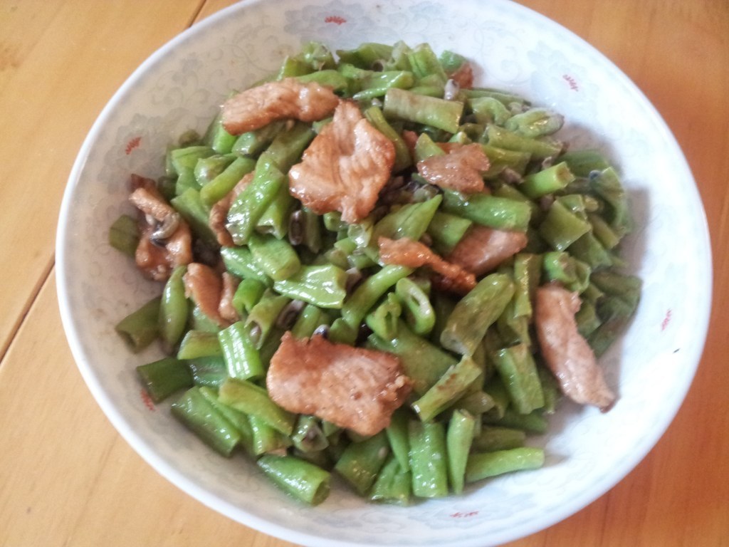 教你家常好吃的豆角炒肉片,美味解馋很下饭,孩子都抢着吃