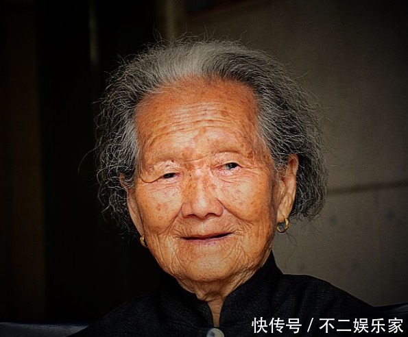 早睡早起|108岁老人看起来像七十岁,长寿秘诀很容易,但多数人就是难做到