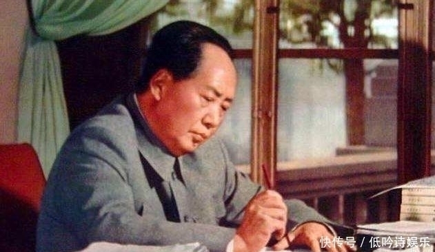 诗词#毛主席雄奇飘逸的5首诗词,图2家喻户晓,最后一首让人热泪盈眶!