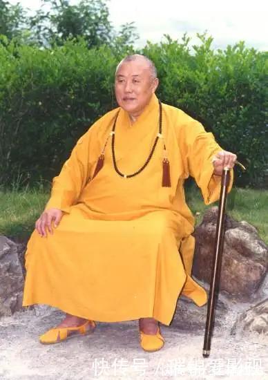 般舟三昧$妙莲老和尚:9岁出家,曾闭关20年之久,连刘德华都拜他为师