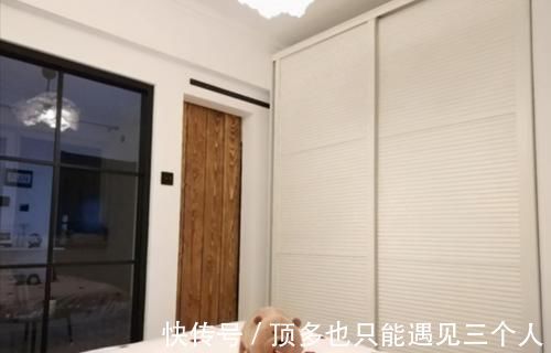 客厅|45㎡小宅，“巧用”玻璃当隔断，一进门就迷住了，值得借鉴