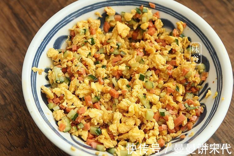 火腿肠|饺子皮新吃法,10分钟搞定早餐,做一次吃一周,营养全面又顶饱