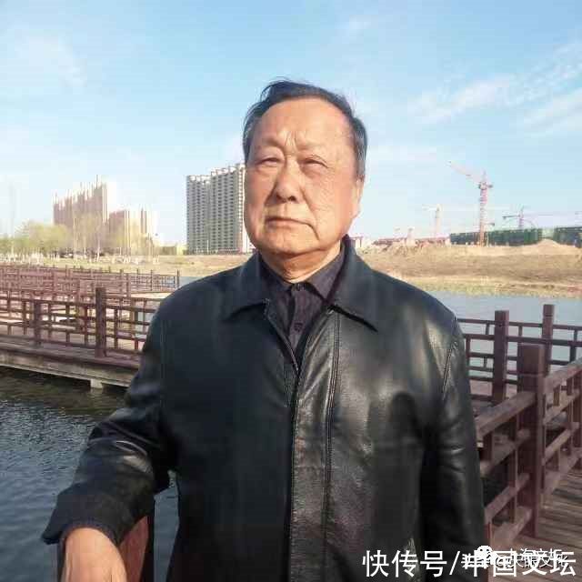 散文《一位老农民的日怪》陈久平